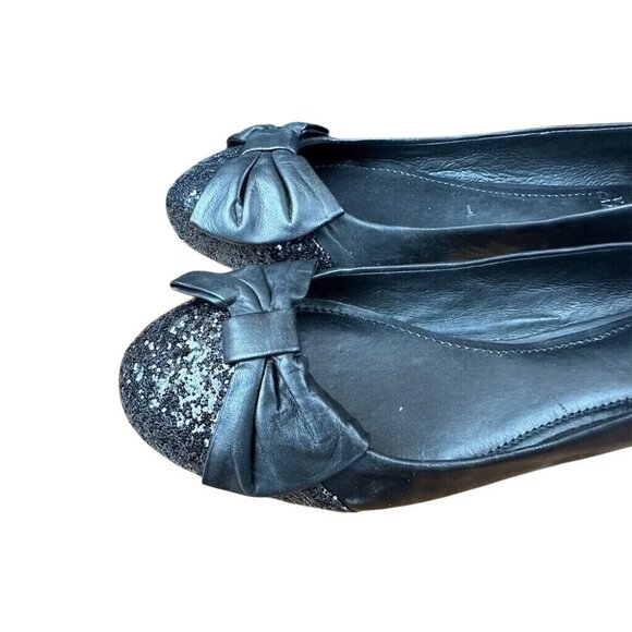 Vince Camuto Oneda Nubuck Patent Leather Embellished Capped Toe Ballet Flats 8 - Picture 2 of 6